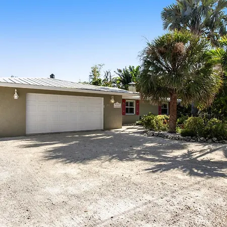 Paradise Pointe-2